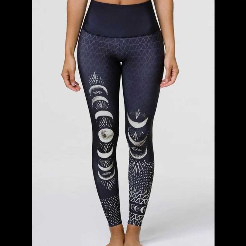 Onzie High Rise Graphic Leggings